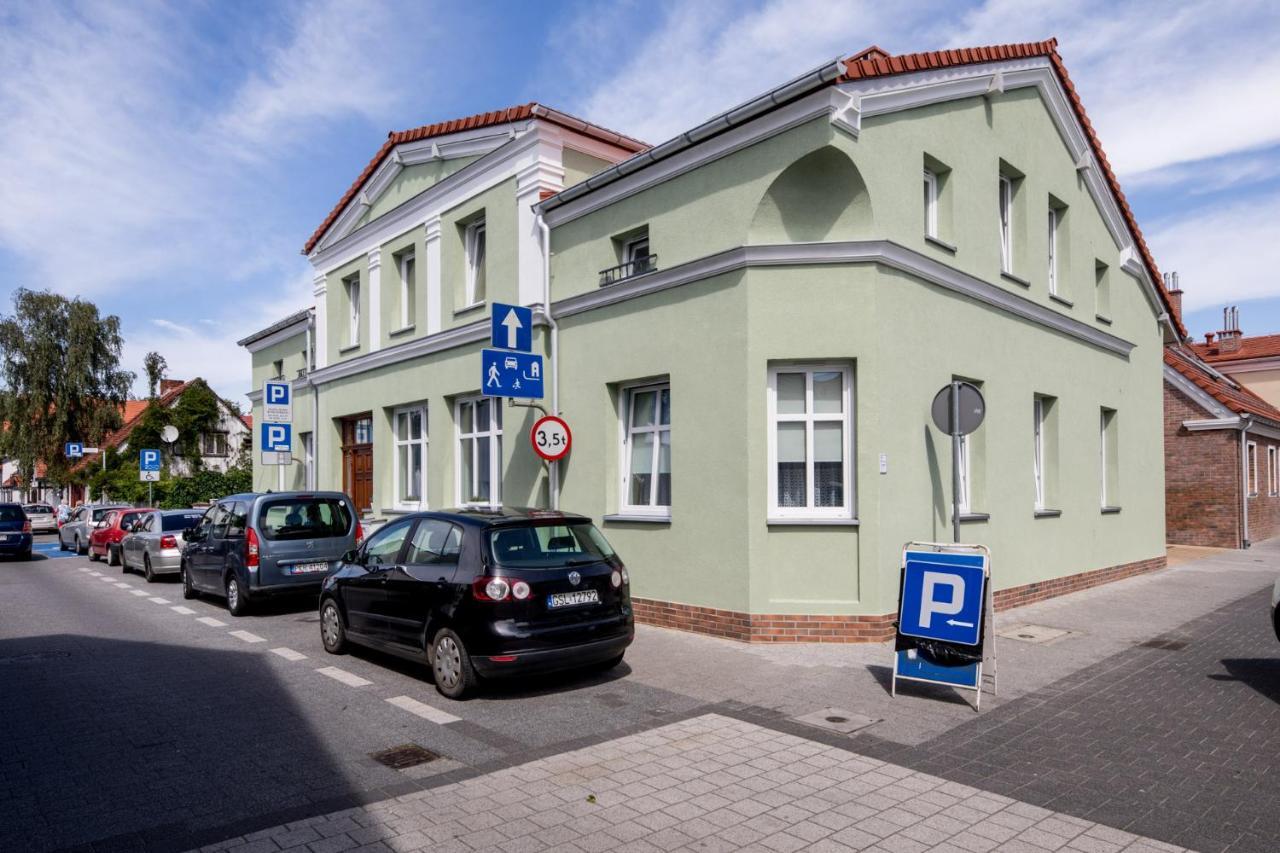 Apartamenty Rosa Устка Екстериор снимка